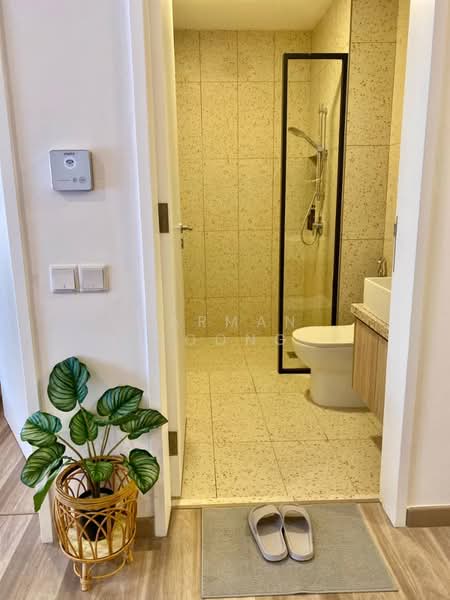 Service Residence for Rent at The Rosewoodz @ Bukit Jalil - Karman Woong - Bathroom - PropertyGuru.com.my