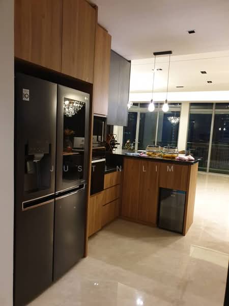 Condominium for Sale at Hampshire Residences - Justin Lim - Kitchen - PropertyGuru.com.my