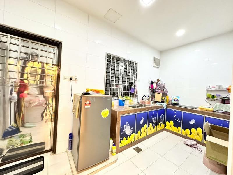 2-storey Terraced House for Sale in Iskandar Puteri (Nusajaya) (Johor) - James Tan - Kitchen - PropertyGuru.com.my
