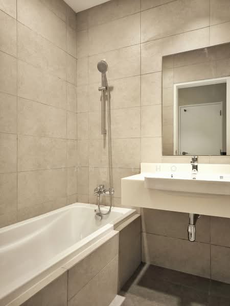 Kondominium untuk Disewa di Bangsar Hill Park - Stanley Ho - Bathroom - PropertyGuru.com.my
