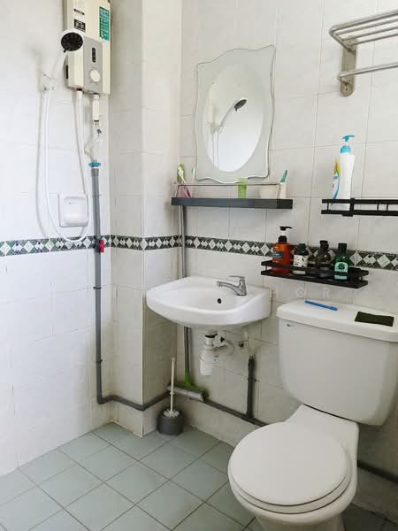 2-storey Terraced House for Sale in Shah Alam (Selangor) - Marilyn Khor - Bathroom - PropertyGuru.com.my