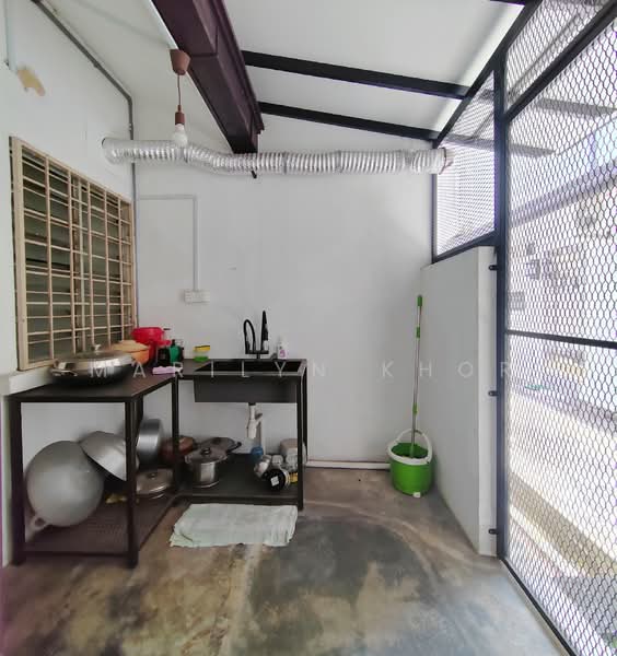 2-storey Terraced House for Sale in Shah Alam (Selangor) - Marilyn Khor - Kitchen - PropertyGuru.com.my