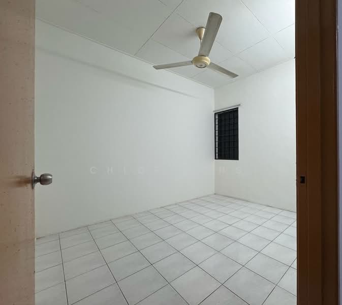 1-storey Terraced House for Sale in Bandar Tasik Kesuma (Beranang) - Chloe Wong - Interior - PropertyGuru.com.my