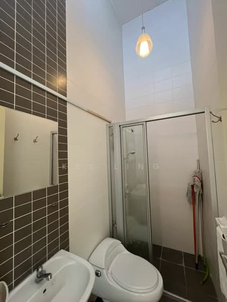 Eastwood Terrace untuk Untuk Dijual - RM 660,000, Mac 2026 - Bathroom - PropertyGuru.com.my