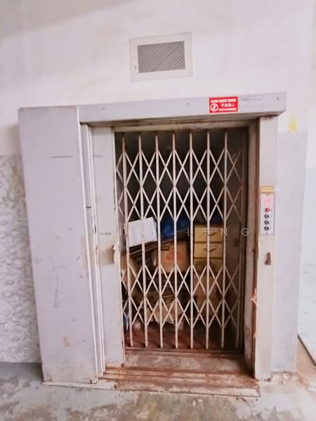 Shop for Rent in Bandar Seri Alam (Masai) - Daniel Ling - Interior - PropertyGuru.com.my