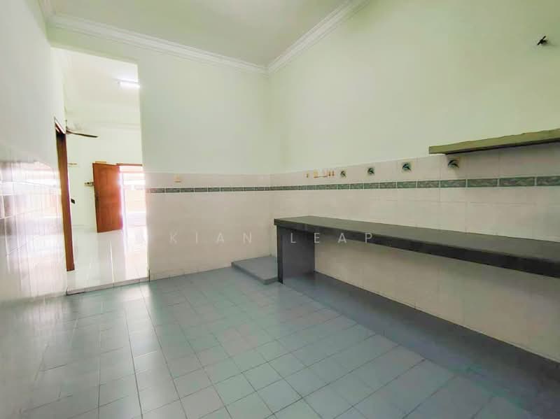 2-storey Terraced House for Sale in Taman Menegon Indah (Klang) - Kian Leap - Kitchen - PropertyGuru.com.my