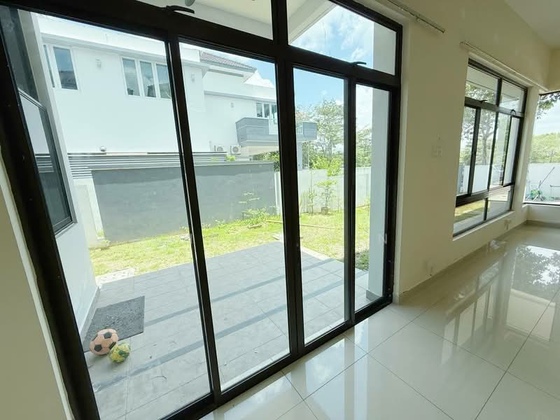 Cluster House for Rent in Taman Adda Heights (Tebrau) - Chris Chin - Exterior - PropertyGuru.com.my