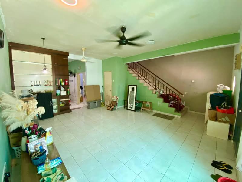 Bandar Botanic Klang untuk Untuk Dijual - RM 560,000, Mac 2026 - Living Room - PropertyGuru.com.my