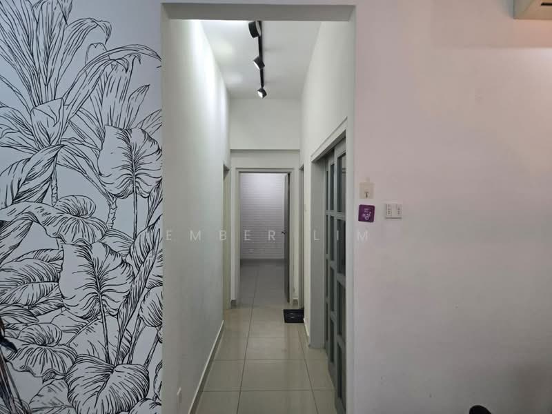 Tropez Residences untuk Untuk Disewa - RM 2,300 /bulan, Mac 2026 - Corridor - PropertyGuru.com.my