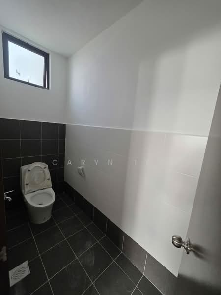 Shop for Rent in Taman Kota Masai (Pasir Gudang) - Caryn Ter - Bathroom - PropertyGuru.com.my