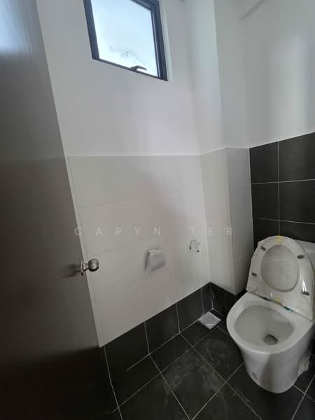 Shop for Rent in Taman Kota Masai (Pasir Gudang) - Caryn Ter - Bathroom - PropertyGuru.com.my