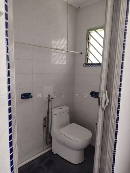 2-storey Terraced House for Rent in Skudai (Johor) - Janice Yong - Bathroom - PropertyGuru.com.my