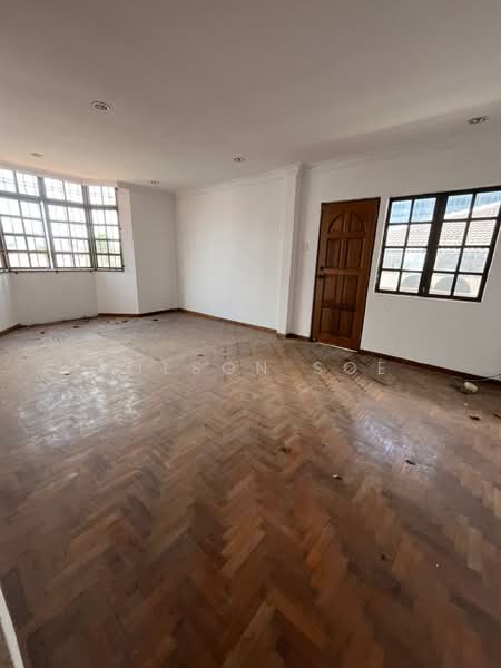 Taman Majidee untuk Untuk Dijual - RM 2,100,000, Mac 2026 - Living Room - PropertyGuru.com.my