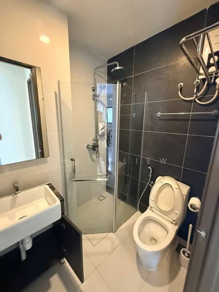 Amberside @ Country Garden Danga Bay untuk Untuk Disewa - RM 3,000 /bulan, Apr 2026 - Bathroom - PropertyGuru.com.my