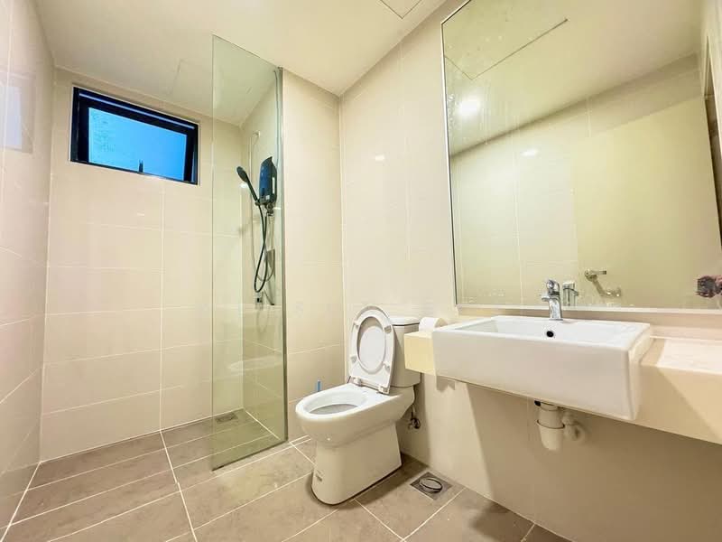 Service Residence for Sale at Southkey Mosaic - Wilson Soe - Bathroom - PropertyGuru.com.my