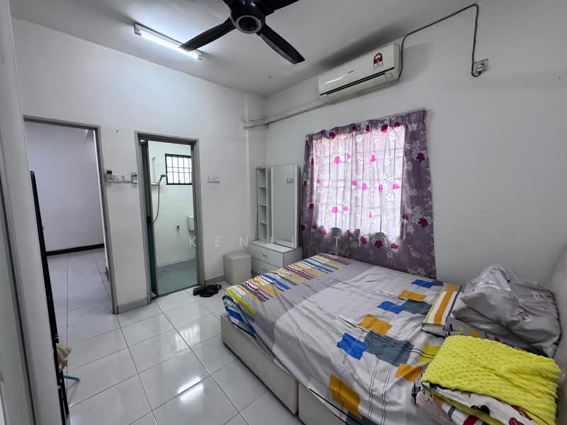 Ria Apartment untuk Untuk Dijual - RM 225,000, Mac 2026 - Bedroom - PropertyGuru.com.my
