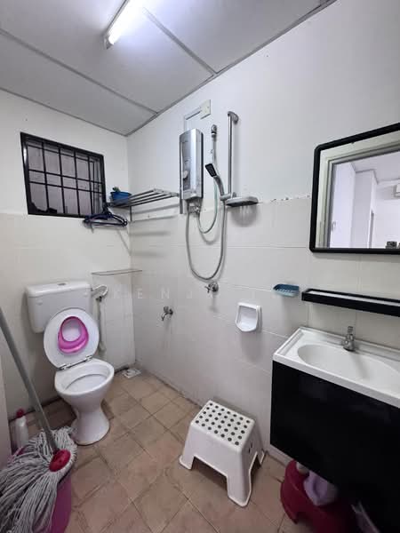 Ria Apartment untuk Untuk Dijual - RM 225,000, Mac 2026 - Bathroom - PropertyGuru.com.my