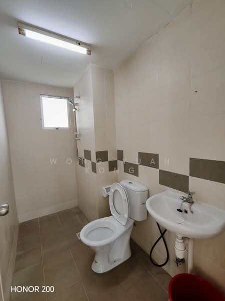 Apartment for Rent at Pangsapuri Seri Mutiara - Wong Yuan Kong - Bathroom - PropertyGuru.com.my