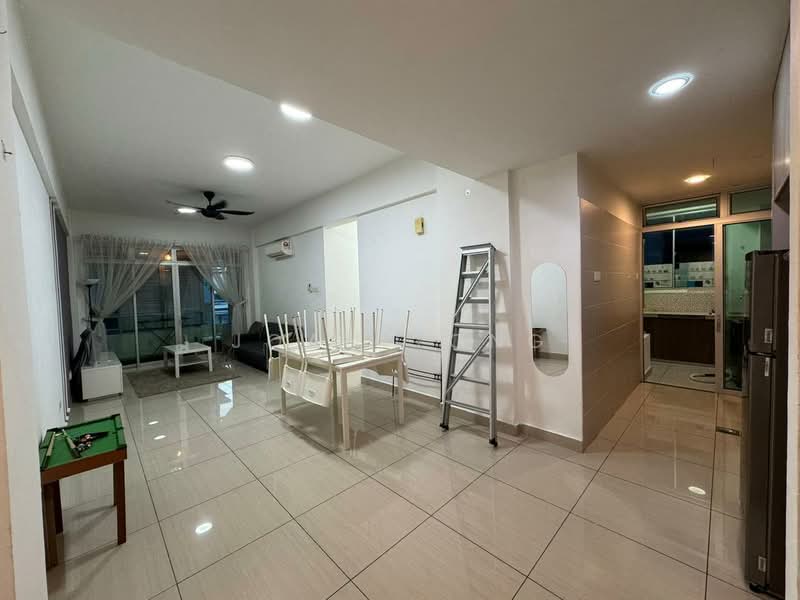 Midori Green (Pangsapuri Hijauan) untuk Untuk Disewa - RM 2,500 /bulan, Mac 2026 - Living Room - PropertyGuru.com.my