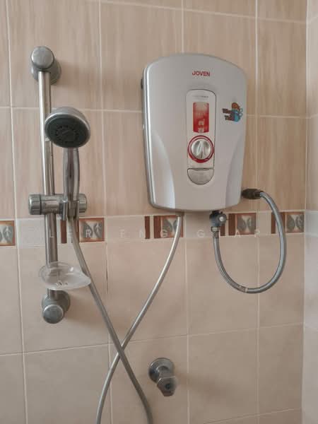 2-storey Terraced House for Sale in Taman Setia Indah (Tebrau) - Ler Eng Giap - Bathroom Heather. - PropertyGuru.com.my