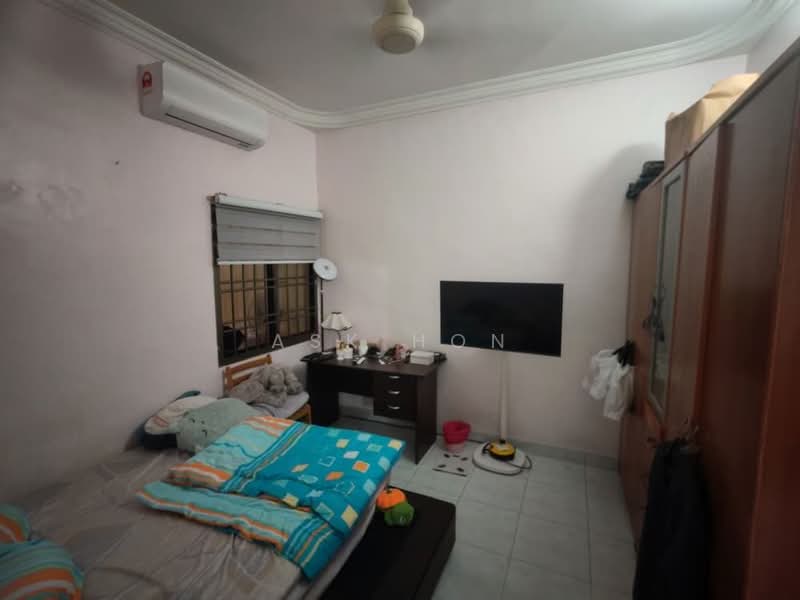 Taman Puteri Wangsa untuk Untuk Dijual - RM 450,000, Mac 2026 - Bedroom - PropertyGuru.com.my