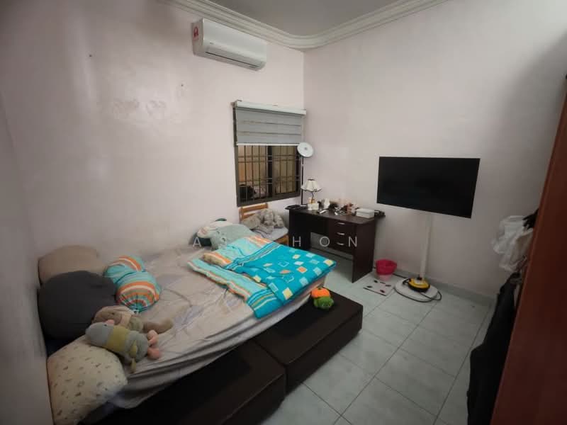 Taman Puteri Wangsa untuk Untuk Dijual - RM 450,000, Mac 2026 - Bedroom - PropertyGuru.com.my