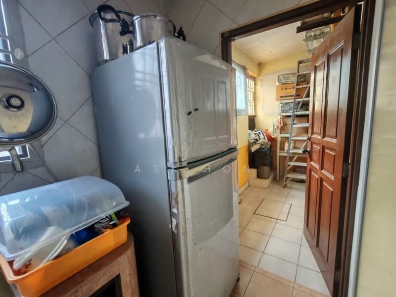 Taman Puteri Wangsa untuk Untuk Dijual - RM 450,000, Mac 2026 - Kitchen - PropertyGuru.com.my