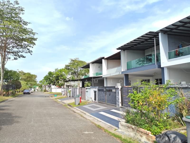 2-storey Terraced House for Rent in Setia Tropika (Johor Bahru) - William Loke - Exterior - PropertyGuru.com.my