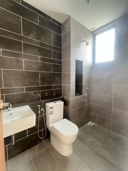 Eco Botanic untuk Untuk Disewa - RM 3,600 /bulan, Mac 2026 - Bathroom - PropertyGuru.com.my