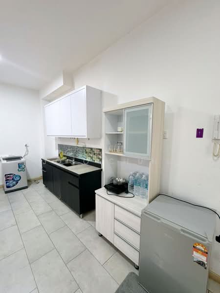 Service Residence for Rent at Cube 8 Teens - Jojo Chung - Kitchen - PropertyGuru.com.my