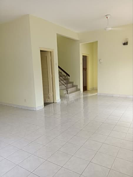 2-storey Terraced House for Sale in Elmina (Shah Alam) - Noraini Dahan - Living Room - PropertyGuru.com.my