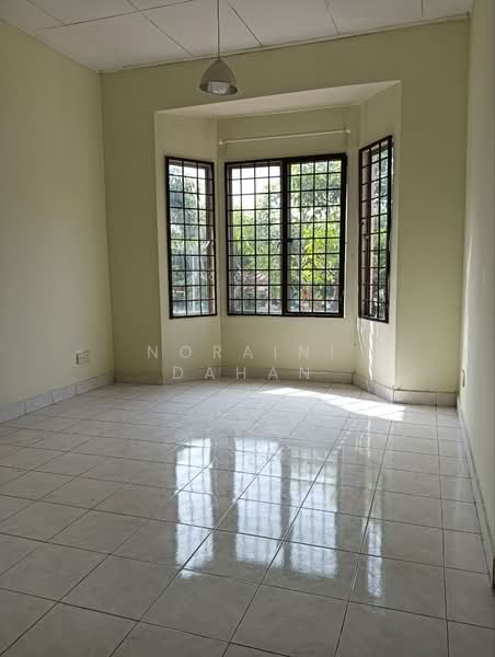 2-storey Terraced House for Sale in Elmina (Shah Alam) - Noraini Dahan - Interior - PropertyGuru.com.my