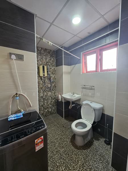Pandan Mewah Heights untuk Untuk Disewa - RM 1,600 /bulan, Mac 2026 - Bathroom - PropertyGuru.com.my