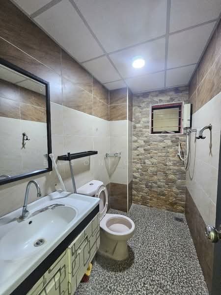Pandan Mewah Heights untuk Untuk Disewa - RM 1,600 /bulan, Mac 2026 - Bathroom - PropertyGuru.com.my