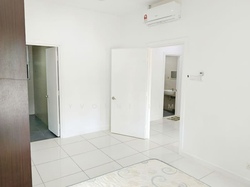 Service Residence for Sale at Epic Residence - Yvonne Lim - Bedroom - PropertyGuru.com.my