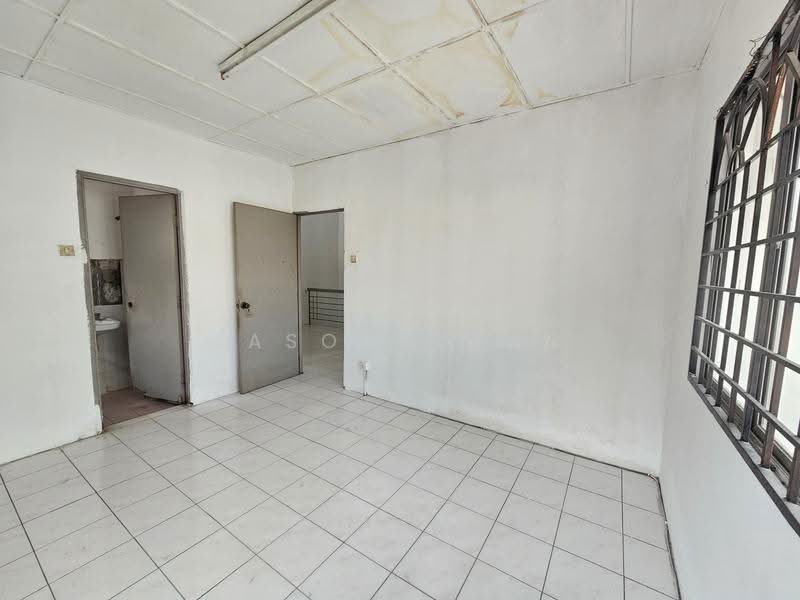 Rumah Kluster untuk Dijual di Taman Putra Perdana (Puchong) - Eason Chan - Bathroom - PropertyGuru.com.my