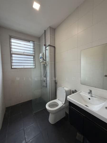 Taman Sri Pulai Perdana 2 untuk Untuk Dijual - RM 950,000, Mac 2026 - Bathroom - PropertyGuru.com.my