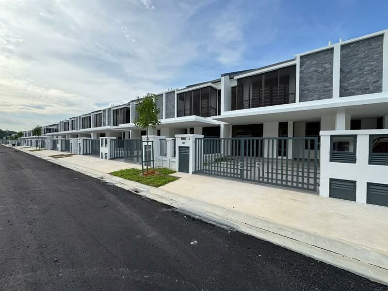 Rini Homes 8 - Phase 6M untuk Untuk Dijual - RM 980,000, Apr 2026 - Exterior - PropertyGuru.com.my