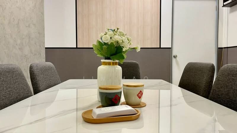 Service Residence for Rent at United Point (Residensi Berpadu) - Jin Hao - Dining Room - PropertyGuru.com.my