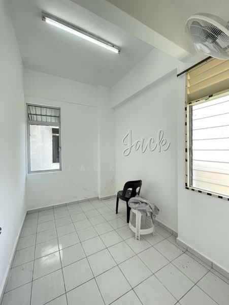 Apartment for Sale at Taman Sri Setia - Jack Ng - Interior - PropertyGuru.com.my