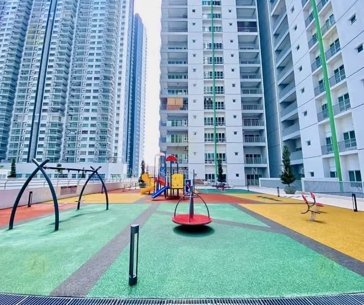 Service Residence for Sale at Razak City Residences (RC Residences) - Darren Kai Xin Ng - Exterior - PropertyGuru.com.my