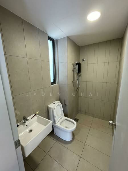 Kenwingston Platz untuk Untuk Disewa - RM 2,200 /bulan, Mac 2026 - Bathroom - PropertyGuru.com.my