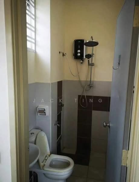 Bukit Indah untuk Untuk Disewa - RM 2,700 /bulan, Mac 2026 - Bathroom - PropertyGuru.com.my