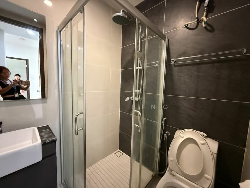 Condominium for Rent at Royal Strand @ Country Garden Danga Bay - Jack Ting - Bathroom - PropertyGuru.com.my