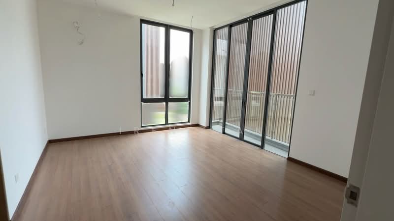 Taman Puchong Legenda untuk Untuk Dijual - RM 2,300,000, Mac 2026 - Balcony - PropertyGuru.com.my