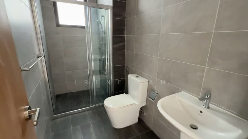 Taman Puchong Legenda untuk Untuk Dijual - RM 2,300,000, Mac 2026 - Bathroom - PropertyGuru.com.my