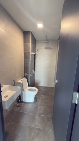 Service Residence for Rent at JRK Convena - Gary . - Bathroom - PropertyGuru.com.my