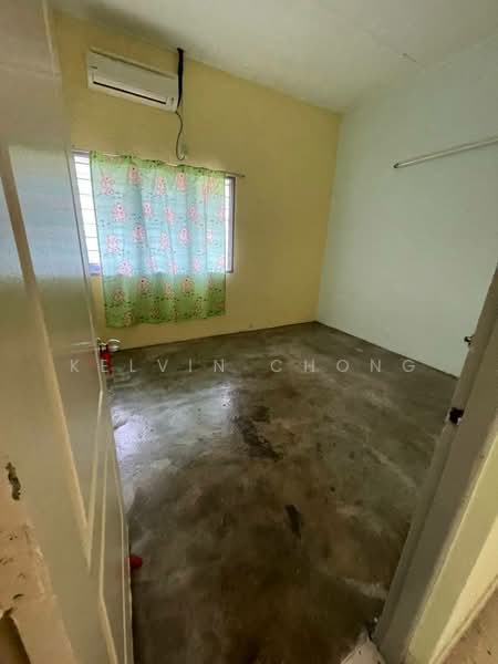 Pasir Pinji Single Sty Corner Lot untuk Untuk Disewa - RM 1,200 /bulan, Mac 2026 - Interior - PropertyGuru.com.my