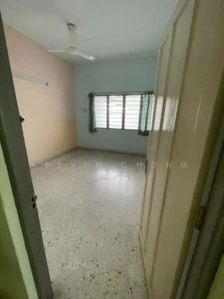 Pasir Pinji Single Sty Corner Lot untuk Untuk Disewa - RM 1,200 /bulan, Mac 2026 - Interior - PropertyGuru.com.my