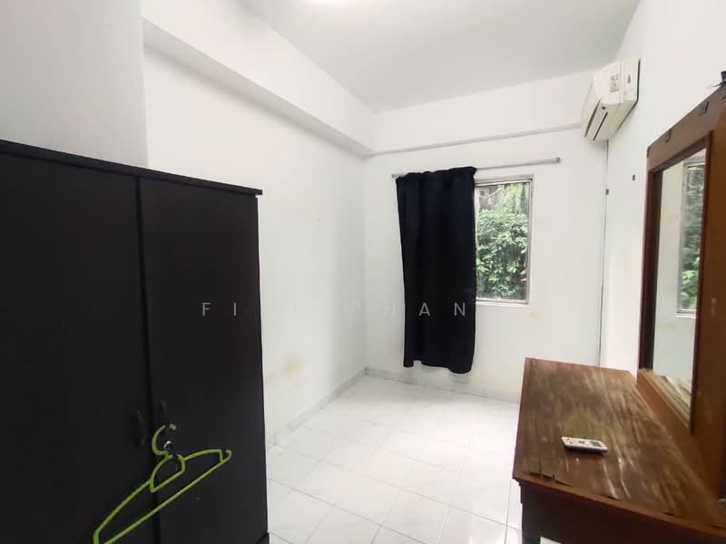 Condominium for Sale at Greenpark - Fire Phang - Bedroom - PropertyGuru.com.my